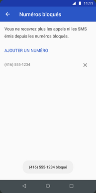 Pour retirer un numéro de téléphone de la liste des numéros bloqués, touchez lʼicône du x à côté du numéro de téléphone.