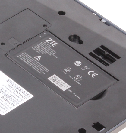 If the battery is already in the Nubia/ZTE MF288, you need to remove it before inserting the SIM card. Place your thumb or finger in the small notch at the bottom of the battery compartment and lift up the battery.