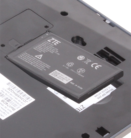 If the battery is already in the Nubia/ZTE MF288, you need to remove it before inserting the SIM card. Place your thumb or finger in the small notch at the bottom of the battery compartment and lift up the battery.