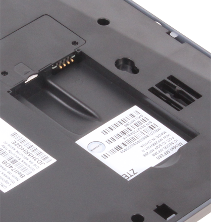 Line up the gold contacts on the battery with the contacts on the ZTE MF288. Insert the top part of the battery first, then push it into place.